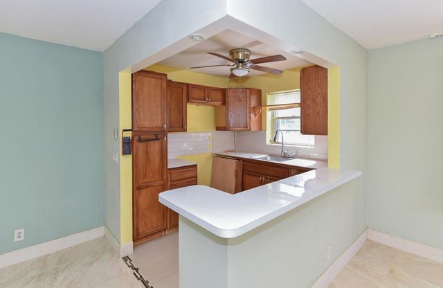 262 Bedford K, West Palm Beach, FL 33417