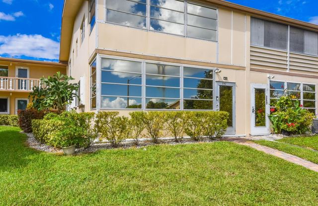 262 Bedford K, West Palm Beach, FL 33417