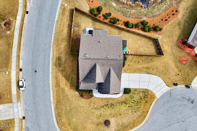 1908 Abniki Drive, Fuquay Varina, NC 27526