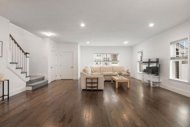 15 Cleary Circle 15, Norfolk, MA 02056