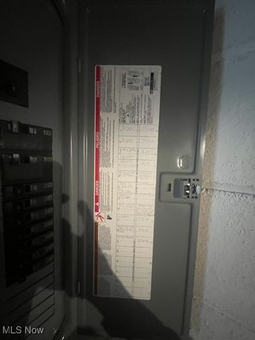 233 Shadyside Court, Alliance, OH 44601