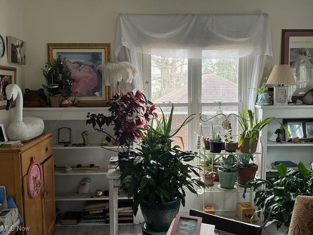 233 Shadyside Court, Alliance, OH 44601