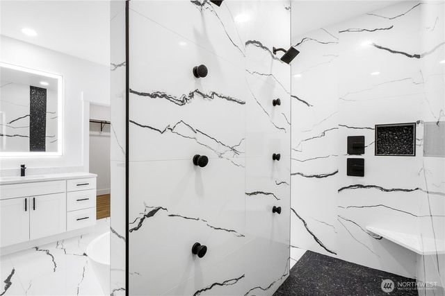 525 N Bluff West Drive, Moses Lake, WA 98837