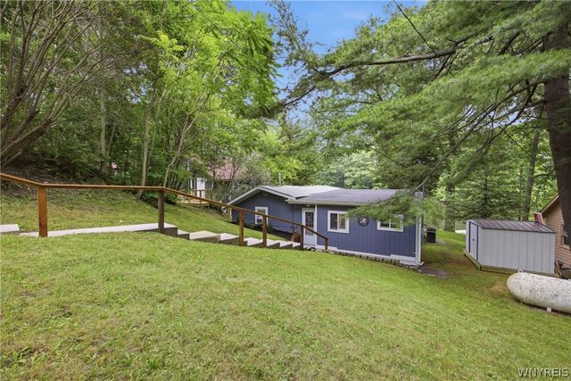 2409 Wilson Avenue, Wilson, NY 14172