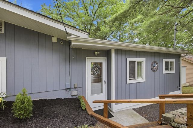 2409 Wilson Avenue, Wilson, NY 14172