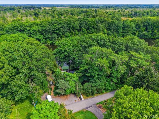 2409 Wilson Avenue, Wilson, NY 14172