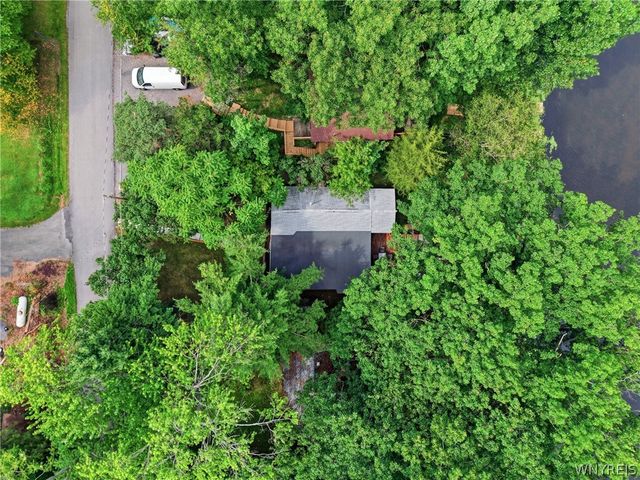 2409 Wilson Avenue, Wilson, NY 14172