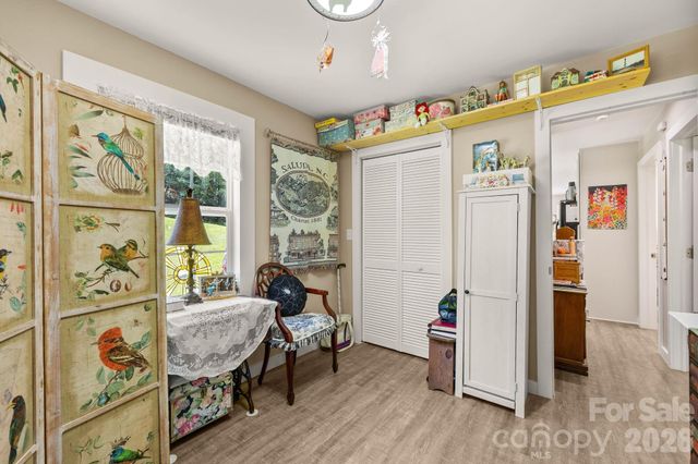 54 Thad Johnson Road, Saluda, NC 28773