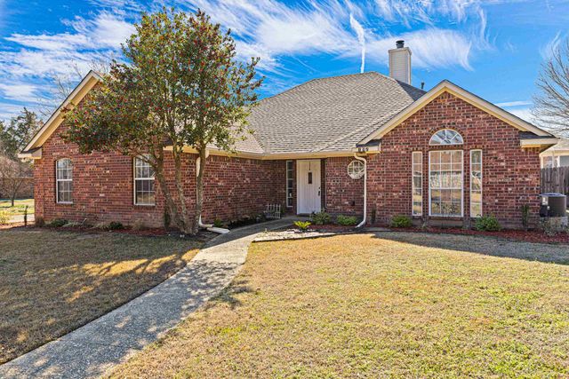 102 Fairway, Chandler, TX 75758