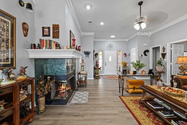 102 Fairway, Chandler, TX 75758