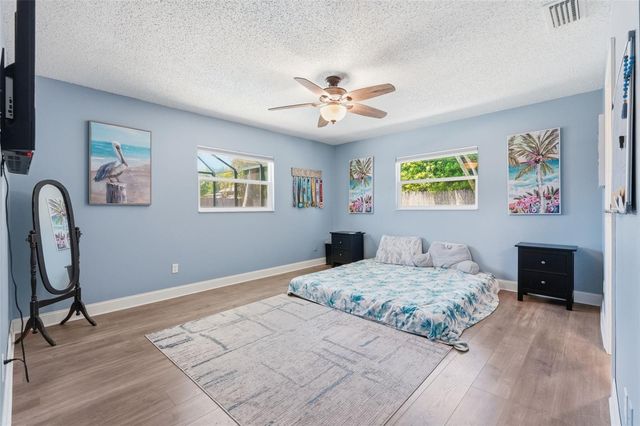 9276 N 79TH AVENUE, Seminole, FL 33777