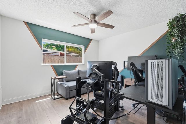 9276 N 79TH AVENUE, Seminole, FL 33777