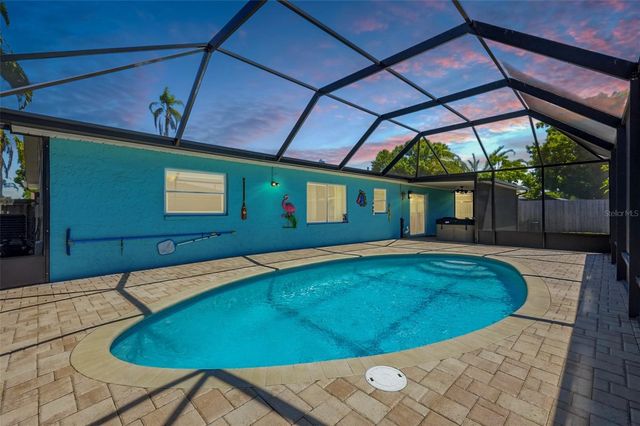 9276 N 79TH AVENUE, Seminole, FL 33777
