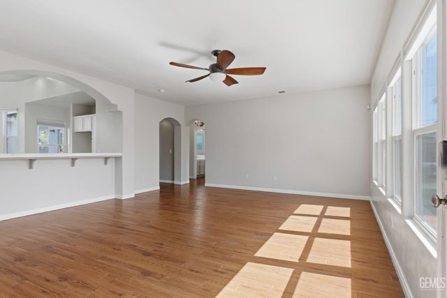 2812 Chiselhurst Court, Bakersfield, CA 93311