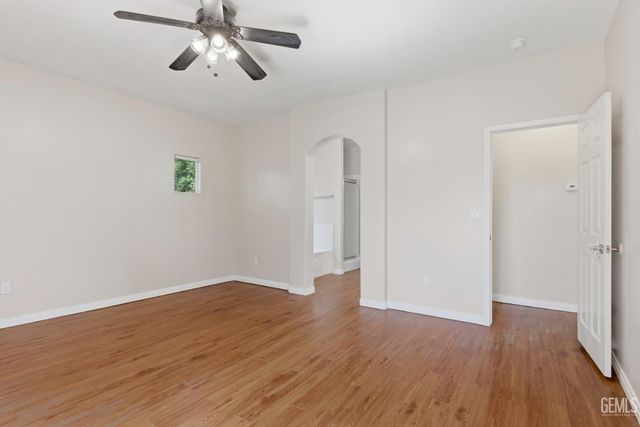 2812 Chiselhurst Court, Bakersfield, CA 93311