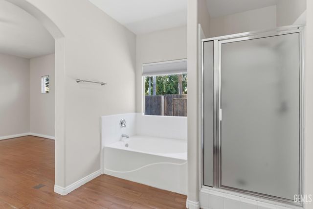 2812 Chiselhurst Court, Bakersfield, CA 93311