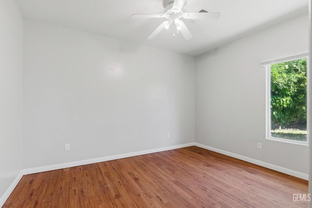 2812 Chiselhurst Court, Bakersfield, CA 93311