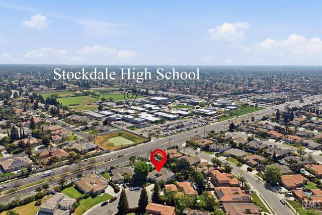 2812 Chiselhurst Court, Bakersfield, CA 93311