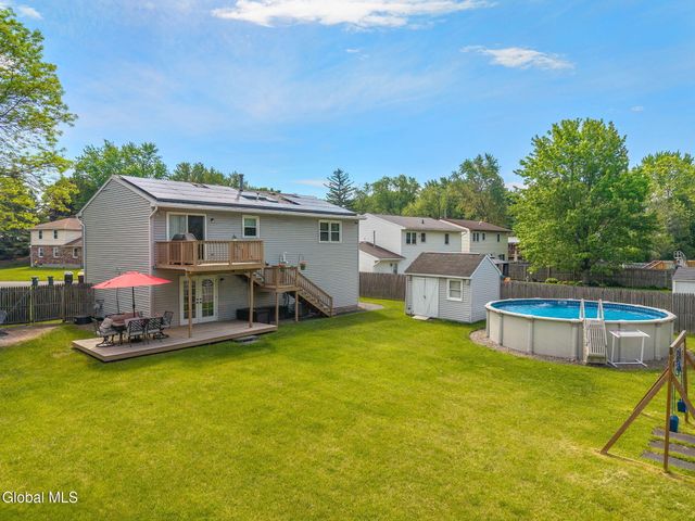 32 Scully Avenue, Colonie, NY 12110