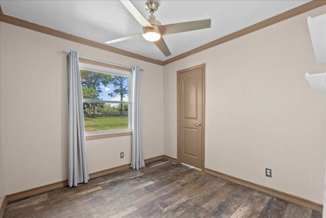 4215 County Road 182, Alvin, TX 77511