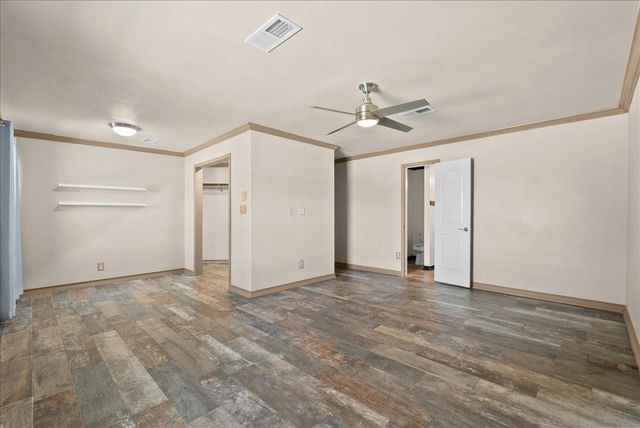 4215 County Road 182, Alvin, TX 77511