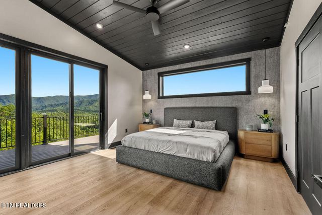 2860 Red Sky Drive, Sevierville, TN 37862