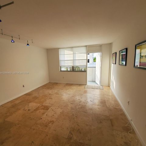 245 18th Street 403, Miami Beach, FL 33139
