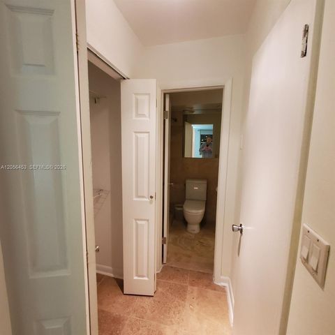 245 18th Street 403, Miami Beach, FL 33139