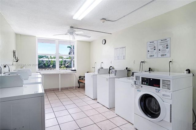 245 18th Street 403, Miami Beach, FL 33139