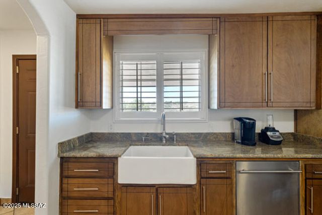 215 Toltec Court, Rio Rico, AZ 85648