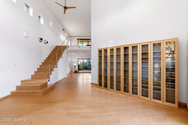 5070 N Valley View Road, Tucson, AZ 85718