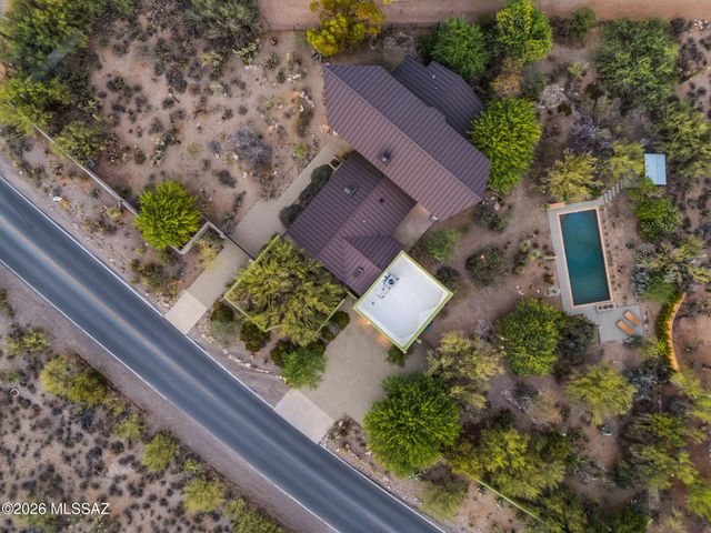 5070 N Valley View Road, Tucson, AZ 85718