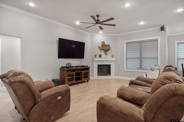 19144 Ambrosia Dr, Flint, TX 75762