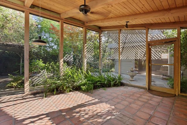 1912 Douglas Rd, Stockton, CA 95207