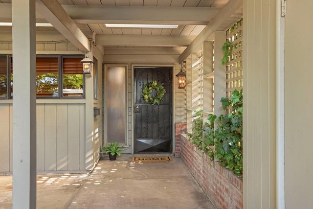 1912 Douglas Rd, Stockton, CA 95207