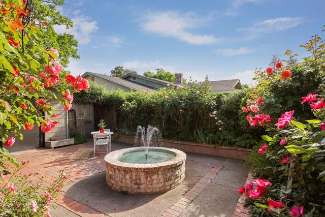 1912 Douglas Rd, Stockton, CA 95207