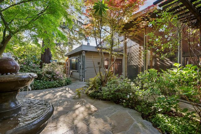 1912 Douglas Rd, Stockton, CA 95207