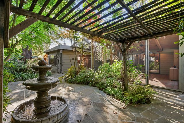 1912 Douglas Rd, Stockton, CA 95207