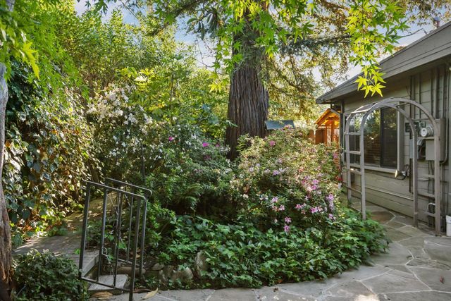 1912 Douglas Rd, Stockton, CA 95207