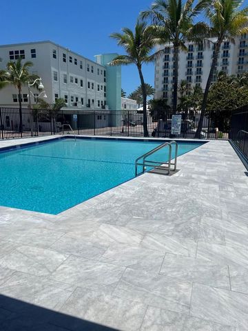 322 Harding Street B205, Hollywood, FL 33019
