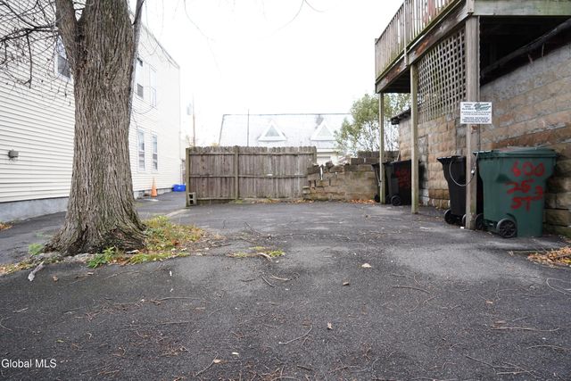 600 25th Street, Watervliet, NY 12189