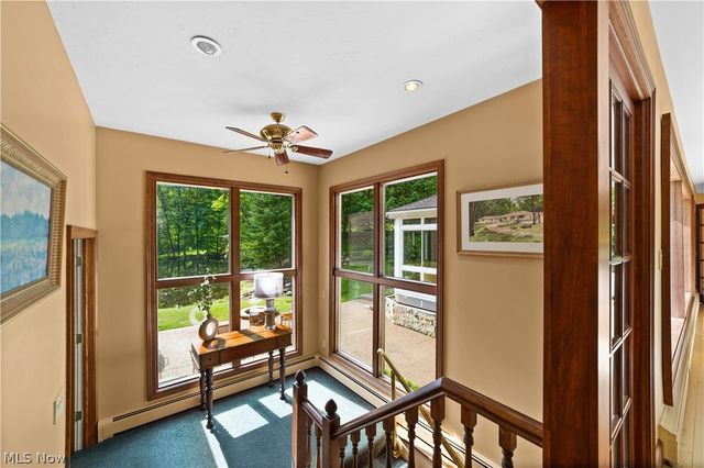 17525 Haskins Road, Chagrin Falls, OH 44023