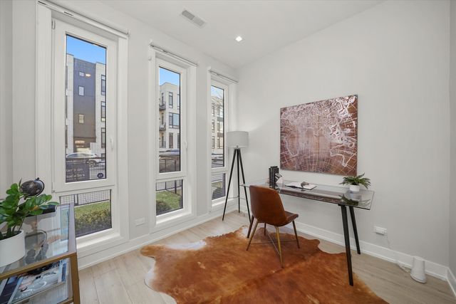 4232 W Belmont Avenue 5, Chicago, IL 60641