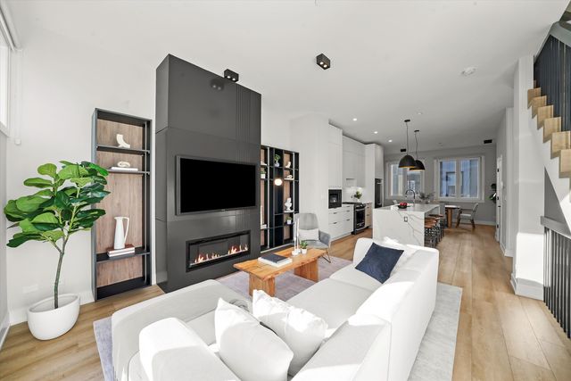 4232 W Belmont Avenue 5, Chicago, IL 60641