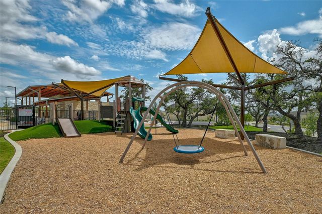 496 El Capitan LOOP, Dripping Springs, TX 78620