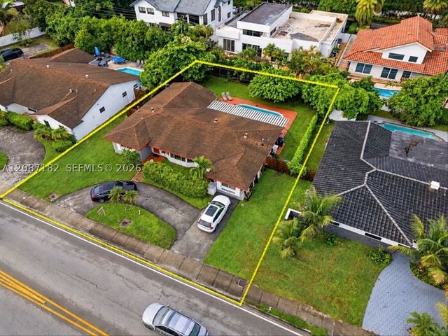 20120 Highland Lakes Blvd, Miami, FL 33179