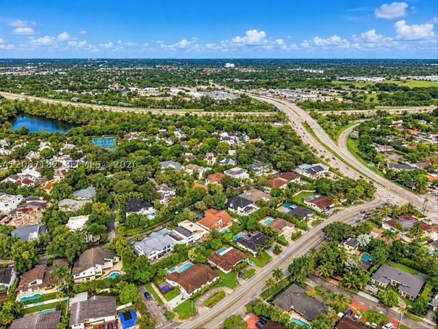 20120 Highland Lakes Blvd, Miami, FL 33179
