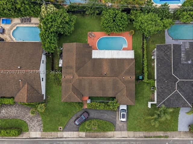 20120 Highland Lakes Blvd, Miami, FL 33179