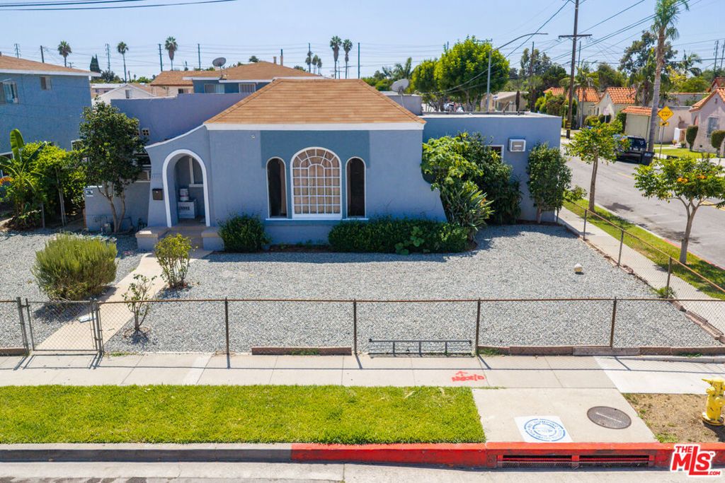 3700 E 61st Street, Huntington Park, CA 90255 — photo 2