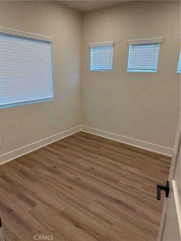 18090 PRAIRIE Avenue 101, Torrance, CA 90504